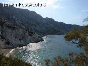 [P56] Plaja Vroulidia, vedere de pe scări. » foto by maryka
 - 
<span class="allrVoted glyphicon glyphicon-heart hidden" id="av1192422"></span>
<a class="m-l-10 hidden" id="sv1192422" onclick="voting_Foto_DelVot(,1192422,11028)" role="button">șterge vot <span class="glyphicon glyphicon-remove"></span></a>
<a id="v91192422" class=" c-red"  onclick="voting_Foto_SetVot(1192422)" role="button"><span class="glyphicon glyphicon-heart-empty"></span> <b>LIKE</b> = Votează poza</a> <img class="hidden"  id="f1192422W9" src="/imagini/loader.gif" border="0" /><span class="AjErrMes hidden" id="e1192422ErM"></span>