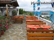 [P07] Terasa de la Hotel Orion, Sozoplo » foto by vlado2
 - 
<span class="allrVoted glyphicon glyphicon-heart hidden" id="av294832"></span>
<a class="m-l-10 hidden" id="sv294832" onclick="voting_Foto_DelVot(,294832,11030)" role="button">șterge vot <span class="glyphicon glyphicon-remove"></span></a>
<a id="v9294832" class=" c-red"  onclick="voting_Foto_SetVot(294832)" role="button"><span class="glyphicon glyphicon-heart-empty"></span> <b>LIKE</b> = Votează poza</a> <img class="hidden"  id="f294832W9" src="/imagini/loader.gif" border="0" /><span class="AjErrMes hidden" id="e294832ErM"></span>