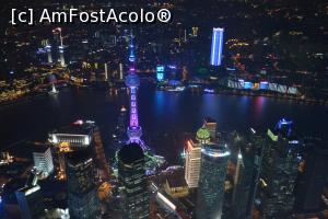 [P16] Oriental Pearl tower de sus » foto by AZE
 - 
<span class="allrVoted glyphicon glyphicon-heart hidden" id="av840851"></span>
<a class="m-l-10 hidden" id="sv840851" onclick="voting_Foto_DelVot(,840851,11037)" role="button">șterge vot <span class="glyphicon glyphicon-remove"></span></a>
<a id="v9840851" class=" c-red"  onclick="voting_Foto_SetVot(840851)" role="button"><span class="glyphicon glyphicon-heart-empty"></span> <b>LIKE</b> = Votează poza</a> <img class="hidden"  id="f840851W9" src="/imagini/loader.gif" border="0" /><span class="AjErrMes hidden" id="e840851ErM"></span>