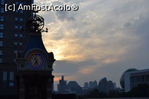 [P22] Amurg in Lujiazui » foto by AZE
 - 
<span class="allrVoted glyphicon glyphicon-heart hidden" id="av868080"></span>
<a class="m-l-10 hidden" id="sv868080" onclick="voting_Foto_DelVot(,868080,11037)" role="button">șterge vot <span class="glyphicon glyphicon-remove"></span></a>
<a id="v9868080" class=" c-red"  onclick="voting_Foto_SetVot(868080)" role="button"><span class="glyphicon glyphicon-heart-empty"></span> <b>LIKE</b> = Votează poza</a> <img class="hidden"  id="f868080W9" src="/imagini/loader.gif" border="0" /><span class="AjErrMes hidden" id="e868080ErM"></span>