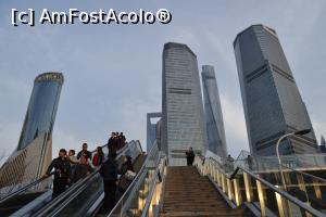 [P08] Shanghai Financial Centre » foto by AZE
 - 
<span class="allrVoted glyphicon glyphicon-heart hidden" id="av868066"></span>
<a class="m-l-10 hidden" id="sv868066" onclick="voting_Foto_DelVot(,868066,11037)" role="button">șterge vot <span class="glyphicon glyphicon-remove"></span></a>
<a id="v9868066" class=" c-red"  onclick="voting_Foto_SetVot(868066)" role="button"><span class="glyphicon glyphicon-heart-empty"></span> <b>LIKE</b> = Votează poza</a> <img class="hidden"  id="f868066W9" src="/imagini/loader.gif" border="0" /><span class="AjErrMes hidden" id="e868066ErM"></span>