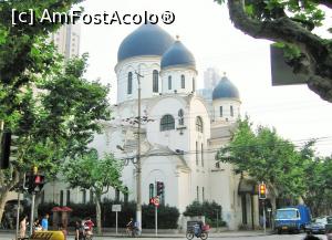 [P20] Biserica rusă ortodoxă Sf Nicolae Shanghai » foto by AZE
 - 
<span class="allrVoted glyphicon glyphicon-heart hidden" id="av902567"></span>
<a class="m-l-10 hidden" id="sv902567" onclick="voting_Foto_DelVot(,902567,11037)" role="button">șterge vot <span class="glyphicon glyphicon-remove"></span></a>
<a id="v9902567" class=" c-red"  onclick="voting_Foto_SetVot(902567)" role="button"><span class="glyphicon glyphicon-heart-empty"></span> <b>LIKE</b> = Votează poza</a> <img class="hidden"  id="f902567W9" src="/imagini/loader.gif" border="0" /><span class="AjErrMes hidden" id="e902567ErM"></span>