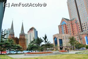 [P04] Dar așa am găsit-o plină de schele în renovare (la dreapta arhidioceza catolică Shanghai)  » foto by AZE
 - 
<span class="allrVoted glyphicon glyphicon-heart hidden" id="av902547"></span>
<a class="m-l-10 hidden" id="sv902547" onclick="voting_Foto_DelVot(,902547,11037)" role="button">șterge vot <span class="glyphicon glyphicon-remove"></span></a>
<a id="v9902547" class=" c-red"  onclick="voting_Foto_SetVot(902547)" role="button"><span class="glyphicon glyphicon-heart-empty"></span> <b>LIKE</b> = Votează poza</a> <img class="hidden"  id="f902547W9" src="/imagini/loader.gif" border="0" /><span class="AjErrMes hidden" id="e902547ErM"></span>