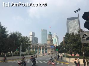 [P03] Detaliu din Shanghai » foto by gotty
 - 
<span class="allrVoted glyphicon glyphicon-heart hidden" id="av1052092"></span>
<a class="m-l-10 hidden" id="sv1052092" onclick="voting_Foto_DelVot(,1052092,11037)" role="button">șterge vot <span class="glyphicon glyphicon-remove"></span></a>
<a id="v91052092" class=" c-red"  onclick="voting_Foto_SetVot(1052092)" role="button"><span class="glyphicon glyphicon-heart-empty"></span> <b>LIKE</b> = Votează poza</a> <img class="hidden"  id="f1052092W9" src="/imagini/loader.gif" border="0" /><span class="AjErrMes hidden" id="e1052092ErM"></span>