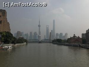 [P04] Detaliu din Shanghai » foto by gotty
 - 
<span class="allrVoted glyphicon glyphicon-heart hidden" id="av1052093"></span>
<a class="m-l-10 hidden" id="sv1052093" onclick="voting_Foto_DelVot(,1052093,11037)" role="button">șterge vot <span class="glyphicon glyphicon-remove"></span></a>
<a id="v91052093" class=" c-red"  onclick="voting_Foto_SetVot(1052093)" role="button"><span class="glyphicon glyphicon-heart-empty"></span> <b>LIKE</b> = Votează poza</a> <img class="hidden"  id="f1052093W9" src="/imagini/loader.gif" border="0" /><span class="AjErrMes hidden" id="e1052093ErM"></span>