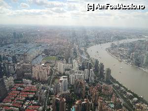 [P12] Shanghai - World Financial Center etaj. 100. Panoramă oraș » foto by ebirsan
 - 
<span class="allrVoted glyphicon glyphicon-heart hidden" id="av475424"></span>
<a class="m-l-10 hidden" id="sv475424" onclick="voting_Foto_DelVot(,475424,11037)" role="button">șterge vot <span class="glyphicon glyphicon-remove"></span></a>
<a id="v9475424" class=" c-red"  onclick="voting_Foto_SetVot(475424)" role="button"><span class="glyphicon glyphicon-heart-empty"></span> <b>LIKE</b> = Votează poza</a> <img class="hidden"  id="f475424W9" src="/imagini/loader.gif" border="0" /><span class="AjErrMes hidden" id="e475424ErM"></span>