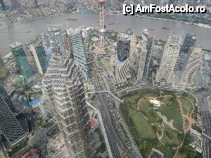 [P13] Shanghai - World Financial Center etaj. 100. Panoramă oraș » foto by ebirsan
 - 
<span class="allrVoted glyphicon glyphicon-heart hidden" id="av475425"></span>
<a class="m-l-10 hidden" id="sv475425" onclick="voting_Foto_DelVot(,475425,11037)" role="button">șterge vot <span class="glyphicon glyphicon-remove"></span></a>
<a id="v9475425" class=" c-red"  onclick="voting_Foto_SetVot(475425)" role="button"><span class="glyphicon glyphicon-heart-empty"></span> <b>LIKE</b> = Votează poza</a> <img class="hidden"  id="f475425W9" src="/imagini/loader.gif" border="0" /><span class="AjErrMes hidden" id="e475425ErM"></span>