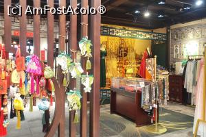 [P05] Strada Dongjing, plina de tarabe care vand diverse gustari, precum si magazine de suveniruri. » foto by geani anto
 - 
<span class="allrVoted glyphicon glyphicon-heart hidden" id="av1508721"></span>
<a class="m-l-10 hidden" id="sv1508721" onclick="voting_Foto_DelVot(,1508721,11037)" role="button">șterge vot <span class="glyphicon glyphicon-remove"></span></a>
<a id="v91508721" class=" c-red"  onclick="voting_Foto_SetVot(1508721)" role="button"><span class="glyphicon glyphicon-heart-empty"></span> <b>LIKE</b> = Votează poza</a> <img class="hidden"  id="f1508721W9" src="/imagini/loader.gif" border="0" /><span class="AjErrMes hidden" id="e1508721ErM"></span>