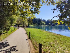 [P06] Plimbare în jurul lacului Bled » foto by crismis
 - 
<span class="allrVoted glyphicon glyphicon-heart hidden" id="av1513802"></span>
<a class="m-l-10 hidden" id="sv1513802" onclick="voting_Foto_DelVot(,1513802,11040)" role="button">șterge vot <span class="glyphicon glyphicon-remove"></span></a>
<a id="v91513802" class=" c-red"  onclick="voting_Foto_SetVot(1513802)" role="button"><span class="glyphicon glyphicon-heart-empty"></span> <b>LIKE</b> = Votează poza</a> <img class="hidden"  id="f1513802W9" src="/imagini/loader.gif" border="0" /><span class="AjErrMes hidden" id="e1513802ErM"></span>