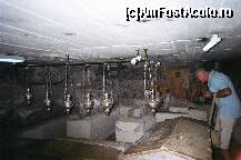 [P08] cripta Sf Lazar din biserica cu acelasi nume - Lefkara » foto by Swan1
 - 
<span class="allrVoted glyphicon glyphicon-heart hidden" id="av295990"></span>
<a class="m-l-10 hidden" id="sv295990" onclick="voting_Foto_DelVot(,295990,11054)" role="button">șterge vot <span class="glyphicon glyphicon-remove"></span></a>
<a id="v9295990" class=" c-red"  onclick="voting_Foto_SetVot(295990)" role="button"><span class="glyphicon glyphicon-heart-empty"></span> <b>LIKE</b> = Votează poza</a> <img class="hidden"  id="f295990W9" src="/imagini/loader.gif" border="0" /><span class="AjErrMes hidden" id="e295990ErM"></span>