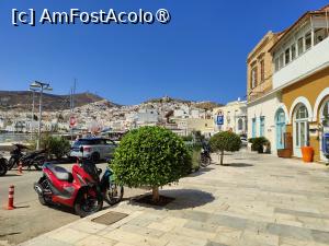 [P37] Ano Syros văzut din zona vechilor docuri » foto by crismis
 - 
<span class="allrVoted glyphicon glyphicon-heart hidden" id="av1473871"></span>
<a class="m-l-10 hidden" id="sv1473871" onclick="voting_Foto_DelVot(,1473871,11071)" role="button">șterge vot <span class="glyphicon glyphicon-remove"></span></a>
<a id="v91473871" class=" c-red"  onclick="voting_Foto_SetVot(1473871)" role="button"><span class="glyphicon glyphicon-heart-empty"></span> <b>LIKE</b> = Votează poza</a> <img class="hidden"  id="f1473871W9" src="/imagini/loader.gif" border="0" /><span class="AjErrMes hidden" id="e1473871ErM"></span>