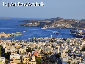 [P05] Vedere din Ano Syros spre Ermoupolis » foto by crismis
 - 
<span class="allrVoted glyphicon glyphicon-heart hidden" id="av1473839"></span>
<a class="m-l-10 hidden" id="sv1473839" onclick="voting_Foto_DelVot(,1473839,11071)" role="button">șterge vot <span class="glyphicon glyphicon-remove"></span></a>
<a id="v91473839" class=" c-red"  onclick="voting_Foto_SetVot(1473839)" role="button"><span class="glyphicon glyphicon-heart-empty"></span> <b>LIKE</b> = Votează poza</a> <img class="hidden"  id="f1473839W9" src="/imagini/loader.gif" border="0" /><span class="AjErrMes hidden" id="e1473839ErM"></span>