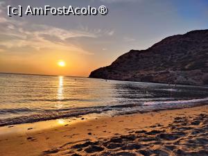[P25] Apus de soare pe plaja Galissas » foto by crismis
 - 
<span class="allrVoted glyphicon glyphicon-heart hidden" id="av1474018"></span>
<a class="m-l-10 hidden" id="sv1474018" onclick="voting_Foto_DelVot(,1474018,11071)" role="button">șterge vot <span class="glyphicon glyphicon-remove"></span></a>
<a id="v91474018" class=" c-red"  onclick="voting_Foto_SetVot(1474018)" role="button"><span class="glyphicon glyphicon-heart-empty"></span> <b>LIKE</b> = Votează poza</a> <img class="hidden"  id="f1474018W9" src="/imagini/loader.gif" border="0" /><span class="AjErrMes hidden" id="e1474018ErM"></span>
