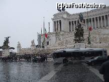 [P18] Acest monument mie mi s-a parut mai interesant decat Columna lui Traian, alaturi de care e pozitionat » foto by VALIADA
 - 
<span class="allrVoted glyphicon glyphicon-heart hidden" id="av296592"></span>
<a class="m-l-10 hidden" id="sv296592" onclick="voting_Foto_DelVot(,296592,11075)" role="button">șterge vot <span class="glyphicon glyphicon-remove"></span></a>
<a id="v9296592" class=" c-red"  onclick="voting_Foto_SetVot(296592)" role="button"><span class="glyphicon glyphicon-heart-empty"></span> <b>LIKE</b> = Votează poza</a> <img class="hidden"  id="f296592W9" src="/imagini/loader.gif" border="0" /><span class="AjErrMes hidden" id="e296592ErM"></span>