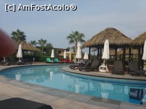 [P04] Piscina » foto by MariusCh.
 - 
<span class="allrVoted glyphicon glyphicon-heart hidden" id="av902258"></span>
<a class="m-l-10 hidden" id="sv902258" onclick="voting_Foto_DelVot(,902258,11078)" role="button">șterge vot <span class="glyphicon glyphicon-remove"></span></a>
<a id="v9902258" class=" c-red"  onclick="voting_Foto_SetVot(902258)" role="button"><span class="glyphicon glyphicon-heart-empty"></span> <b>LIKE</b> = Votează poza</a> <img class="hidden"  id="f902258W9" src="/imagini/loader.gif" border="0" /><span class="AjErrMes hidden" id="e902258ErM"></span>