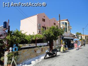 [P70] Agios Isidoros, strada principală.  » foto by maryka
 - 
<span class="allrVoted glyphicon glyphicon-heart hidden" id="av997697"></span>
<a class="m-l-10 hidden" id="sv997697" onclick="voting_Foto_DelVot(,997697,11090)" role="button">șterge vot <span class="glyphicon glyphicon-remove"></span></a>
<a id="v9997697" class=" c-red"  onclick="voting_Foto_SetVot(997697)" role="button"><span class="glyphicon glyphicon-heart-empty"></span> <b>LIKE</b> = Votează poza</a> <img class="hidden"  id="f997697W9" src="/imagini/loader.gif" border="0" /><span class="AjErrMes hidden" id="e997697ErM"></span>