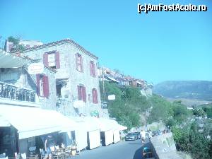 [P18] strada in Molyvos » foto by maria.enescu
 - 
<span class="allrVoted glyphicon glyphicon-heart hidden" id="av561890"></span>
<a class="m-l-10 hidden" id="sv561890" onclick="voting_Foto_DelVot(,561890,11090)" role="button">șterge vot <span class="glyphicon glyphicon-remove"></span></a>
<a id="v9561890" class=" c-red"  onclick="voting_Foto_SetVot(561890)" role="button"><span class="glyphicon glyphicon-heart-empty"></span> <b>LIKE</b> = Votează poza</a> <img class="hidden"  id="f561890W9" src="/imagini/loader.gif" border="0" /><span class="AjErrMes hidden" id="e561890ErM"></span>