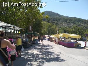 [P20] Bazarul de la intrarea in Agiassos » foto by ilee
 - 
<span class="allrVoted glyphicon glyphicon-heart hidden" id="av1100266"></span>
<a class="m-l-10 hidden" id="sv1100266" onclick="voting_Foto_DelVot(,1100266,11090)" role="button">șterge vot <span class="glyphicon glyphicon-remove"></span></a>
<a id="v91100266" class=" c-red"  onclick="voting_Foto_SetVot(1100266)" role="button"><span class="glyphicon glyphicon-heart-empty"></span> <b>LIKE</b> = Votează poza</a> <img class="hidden"  id="f1100266W9" src="/imagini/loader.gif" border="0" /><span class="AjErrMes hidden" id="e1100266ErM"></span>