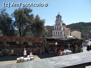[P08] Tarabele cu suveniruri de la Manastirea Sf. Rafail » foto by ilee
 - 
<span class="allrVoted glyphicon glyphicon-heart hidden" id="av1100254"></span>
<a class="m-l-10 hidden" id="sv1100254" onclick="voting_Foto_DelVot(,1100254,11090)" role="button">șterge vot <span class="glyphicon glyphicon-remove"></span></a>
<a id="v91100254" class=" c-red"  onclick="voting_Foto_SetVot(1100254)" role="button"><span class="glyphicon glyphicon-heart-empty"></span> <b>LIKE</b> = Votează poza</a> <img class="hidden"  id="f1100254W9" src="/imagini/loader.gif" border="0" /><span class="AjErrMes hidden" id="e1100254ErM"></span>
