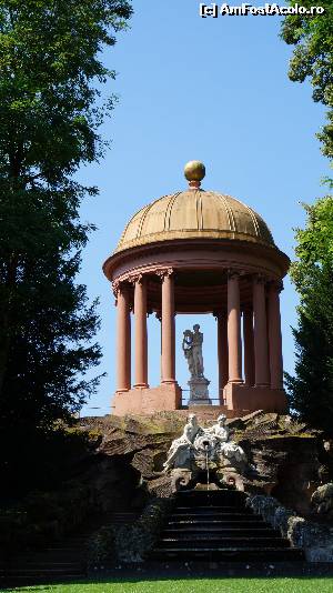 [P14] Templul lui Apollo-Schwetzingen » foto by GIN2015*
 - 
<span class="allrVoted glyphicon glyphicon-heart hidden" id="av651446"></span>
<a class="m-l-10 hidden" id="sv651446" onclick="voting_Foto_DelVot(,651446,11101)" role="button">șterge vot <span class="glyphicon glyphicon-remove"></span></a>
<a id="v9651446" class=" c-red"  onclick="voting_Foto_SetVot(651446)" role="button"><span class="glyphicon glyphicon-heart-empty"></span> <b>LIKE</b> = Votează poza</a> <img class="hidden"  id="f651446W9" src="/imagini/loader.gif" border="0" /><span class="AjErrMes hidden" id="e651446ErM"></span>