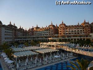 [P12] Hotelul vazut din roata de la Luna park!  » foto by dianna
 - 
<span class="allrVoted glyphicon glyphicon-heart hidden" id="av639000"></span>
<a class="m-l-10 hidden" id="sv639000" onclick="voting_Foto_DelVot(,639000,11127)" role="button">șterge vot <span class="glyphicon glyphicon-remove"></span></a>
<a id="v9639000" class=" c-red"  onclick="voting_Foto_SetVot(639000)" role="button"><span class="glyphicon glyphicon-heart-empty"></span> <b>LIKE</b> = Votează poza</a> <img class="hidden"  id="f639000W9" src="/imagini/loader.gif" border="0" /><span class="AjErrMes hidden" id="e639000ErM"></span>