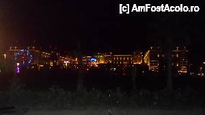 [P49] hotelul vazut seara dinspre plaja » foto by jimmybitza*
 - 
<span class="allrVoted glyphicon glyphicon-heart hidden" id="av403627"></span>
<a class="m-l-10 hidden" id="sv403627" onclick="voting_Foto_DelVot(,403627,11127)" role="button">șterge vot <span class="glyphicon glyphicon-remove"></span></a>
<a id="v9403627" class=" c-red"  onclick="voting_Foto_SetVot(403627)" role="button"><span class="glyphicon glyphicon-heart-empty"></span> <b>LIKE</b> = Votează poza</a> <img class="hidden"  id="f403627W9" src="/imagini/loader.gif" border="0" /><span class="AjErrMes hidden" id="e403627ErM"></span>