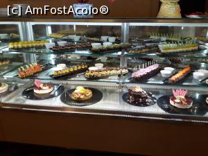 [P25] Lili Patiserie » foto by Andryea
 - 
<span class="allrVoted glyphicon glyphicon-heart hidden" id="av773717"></span>
<a class="m-l-10 hidden" id="sv773717" onclick="voting_Foto_DelVot(,773717,11127)" role="button">șterge vot <span class="glyphicon glyphicon-remove"></span></a>
<a id="v9773717" class=" c-red"  onclick="voting_Foto_SetVot(773717)" role="button"><span class="glyphicon glyphicon-heart-empty"></span> <b>LIKE</b> = Votează poza</a> <img class="hidden"  id="f773717W9" src="/imagini/loader.gif" border="0" /><span class="AjErrMes hidden" id="e773717ErM"></span>
