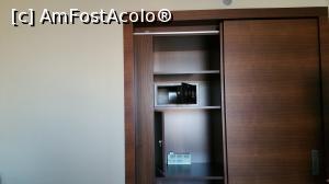 [P22] Superconfortabil - Hilton Garden Inn Kutahya - seiful din dulap » foto by nicole33
 - 
<span class="allrVoted glyphicon glyphicon-heart hidden" id="av1095472"></span>
<a class="m-l-10 hidden" id="sv1095472" onclick="voting_Foto_DelVot(,1095472,11135)" role="button">șterge vot <span class="glyphicon glyphicon-remove"></span></a>
<a id="v91095472" class=" c-red"  onclick="voting_Foto_SetVot(1095472)" role="button"><span class="glyphicon glyphicon-heart-empty"></span> <b>LIKE</b> = Votează poza</a> <img class="hidden"  id="f1095472W9" src="/imagini/loader.gif" border="0" /><span class="AjErrMes hidden" id="e1095472ErM"></span>