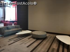 [P09] Superconfortabil - Hilton Garden Inn Kutahya - prin lobby » foto by nicole33
 - 
<span class="allrVoted glyphicon glyphicon-heart hidden" id="av1095459"></span>
<a class="m-l-10 hidden" id="sv1095459" onclick="voting_Foto_DelVot(,1095459,11135)" role="button">șterge vot <span class="glyphicon glyphicon-remove"></span></a>
<a id="v91095459" class=" c-red"  onclick="voting_Foto_SetVot(1095459)" role="button"><span class="glyphicon glyphicon-heart-empty"></span> <b>LIKE</b> = Votează poza</a> <img class="hidden"  id="f1095459W9" src="/imagini/loader.gif" border="0" /><span class="AjErrMes hidden" id="e1095459ErM"></span>