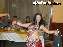 [P05] dansuri exotice carea ne-au facut seara  si mai placuta » foto by kmy
 - 
<span class="allrVoted glyphicon glyphicon-heart hidden" id="av302499"></span>
<a class="m-l-10 hidden" id="sv302499" onclick="voting_Foto_DelVot(,302499,11176)" role="button">șterge vot <span class="glyphicon glyphicon-remove"></span></a>
<a id="v9302499" class=" c-red"  onclick="voting_Foto_SetVot(302499)" role="button"><span class="glyphicon glyphicon-heart-empty"></span> <b>LIKE</b> = Votează poza</a> <img class="hidden"  id="f302499W9" src="/imagini/loader.gif" border="0" /><span class="AjErrMes hidden" id="e302499ErM"></span>