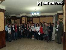 [P11] Dupa premiere, inainte de masa festiva, in holul hotelului. » foto by pepsi70ro
 - 
<span class="allrVoted glyphicon glyphicon-heart hidden" id="av307673"></span>
<a class="m-l-10 hidden" id="sv307673" onclick="voting_Foto_DelVot(,307673,11176)" role="button">șterge vot <span class="glyphicon glyphicon-remove"></span></a>
<a id="v9307673" class=" c-red"  onclick="voting_Foto_SetVot(307673)" role="button"><span class="glyphicon glyphicon-heart-empty"></span> <b>LIKE</b> = Votează poza</a> <img class="hidden"  id="f307673W9" src="/imagini/loader.gif" border="0" /><span class="AjErrMes hidden" id="e307673ErM"></span>