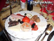 [P02] Aperitivul de la masa festiva. » foto by pepsi70ro
 - 
<span class="allrVoted glyphicon glyphicon-heart hidden" id="av307664"></span>
<a class="m-l-10 hidden" id="sv307664" onclick="voting_Foto_DelVot(,307664,11176)" role="button">șterge vot <span class="glyphicon glyphicon-remove"></span></a>
<a id="v9307664" class=" c-red"  onclick="voting_Foto_SetVot(307664)" role="button"><span class="glyphicon glyphicon-heart-empty"></span> <b>LIKE</b> = Votează poza</a> <img class="hidden"  id="f307664W9" src="/imagini/loader.gif" border="0" /><span class="AjErrMes hidden" id="e307664ErM"></span>