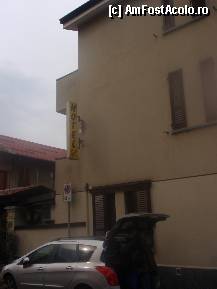 [P01] Hotelul Da Rocco, vedere laterala, mi-au placut enorm obloanele, care erau culisante pentru a face economie de spatiu de parcare » foto by sunflower
 - 
<span class="allrVoted glyphicon glyphicon-heart hidden" id="av303976"></span>
<a class="m-l-10 hidden" id="sv303976" onclick="voting_Foto_DelVot(,303976,11218)" role="button">șterge vot <span class="glyphicon glyphicon-remove"></span></a>
<a id="v9303976" class=" c-red"  onclick="voting_Foto_SetVot(303976)" role="button"><span class="glyphicon glyphicon-heart-empty"></span> <b>LIKE</b> = Votează poza</a> <img class="hidden"  id="f303976W9" src="/imagini/loader.gif" border="0" /><span class="AjErrMes hidden" id="e303976ErM"></span>