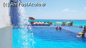[P01] Cancun Oasis Sens hotel » foto by dan39
 - 
<span class="allrVoted glyphicon glyphicon-heart hidden" id="av710878"></span>
<a class="m-l-10 hidden" id="sv710878" onclick="voting_Foto_DelVot(,710878,11226)" role="button">șterge vot <span class="glyphicon glyphicon-remove"></span></a>
<a id="v9710878" class=" c-red"  onclick="voting_Foto_SetVot(710878)" role="button"><span class="glyphicon glyphicon-heart-empty"></span> <b>LIKE</b> = Votează poza</a> <img class="hidden"  id="f710878W9" src="/imagini/loader.gif" border="0" /><span class="AjErrMes hidden" id="e710878ErM"></span>