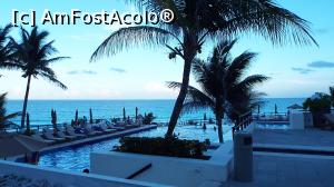[P14] marea la apus Oasis Sens hotel Cancun » foto by dan39
 - 
<span class="allrVoted glyphicon glyphicon-heart hidden" id="av710910"></span>
<a class="m-l-10 hidden" id="sv710910" onclick="voting_Foto_DelVot(,710910,11226)" role="button">șterge vot <span class="glyphicon glyphicon-remove"></span></a>
<a id="v9710910" class=" c-red"  onclick="voting_Foto_SetVot(710910)" role="button"><span class="glyphicon glyphicon-heart-empty"></span> <b>LIKE</b> = Votează poza</a> <img class="hidden"  id="f710910W9" src="/imagini/loader.gif" border="0" /><span class="AjErrMes hidden" id="e710910ErM"></span>