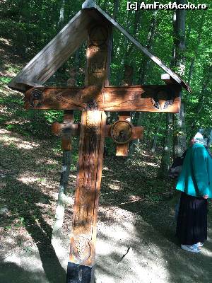 [P13] o cruce in drum spre pestera » foto by Dan&Ema
 - 
<span class="allrVoted glyphicon glyphicon-heart hidden" id="av627234"></span>
<a class="m-l-10 hidden" id="sv627234" onclick="voting_Foto_DelVot(,627234,11234)" role="button">șterge vot <span class="glyphicon glyphicon-remove"></span></a>
<a id="v9627234" class=" c-red"  onclick="voting_Foto_SetVot(627234)" role="button"><span class="glyphicon glyphicon-heart-empty"></span> <b>LIKE</b> = Votează poza</a> <img class="hidden"  id="f627234W9" src="/imagini/loader.gif" border="0" /><span class="AjErrMes hidden" id="e627234ErM"></span>