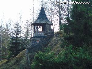 [P18] Clopotnita construita de insusi Parintele Arsenie Boca.  » foto by DanTal74
 - 
<span class="allrVoted glyphicon glyphicon-heart hidden" id="av620917"></span>
<a class="m-l-10 hidden" id="sv620917" onclick="voting_Foto_DelVot(,620917,11234)" role="button">șterge vot <span class="glyphicon glyphicon-remove"></span></a>
<a id="v9620917" class=" c-red"  onclick="voting_Foto_SetVot(620917)" role="button"><span class="glyphicon glyphicon-heart-empty"></span> <b>LIKE</b> = Votează poza</a> <img class="hidden"  id="f620917W9" src="/imagini/loader.gif" border="0" /><span class="AjErrMes hidden" id="e620917ErM"></span>