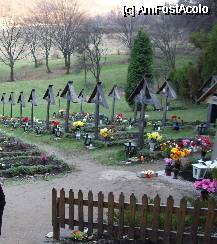 [P11] Manastirea Prislop, jud. Hunedoara: cimitirul manastirii » foto by corinka
 - 
<span class="allrVoted glyphicon glyphicon-heart hidden" id="av59736"></span>
<a class="m-l-10 hidden" id="sv59736" onclick="voting_Foto_DelVot(,59736,11234)" role="button">șterge vot <span class="glyphicon glyphicon-remove"></span></a>
<a id="v959736" class=" c-red"  onclick="voting_Foto_SetVot(59736)" role="button"><span class="glyphicon glyphicon-heart-empty"></span> <b>LIKE</b> = Votează poza</a> <img class="hidden"  id="f59736W9" src="/imagini/loader.gif" border="0" /><span class="AjErrMes hidden" id="e59736ErM"></span>