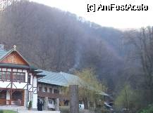 [P03] Manastirea Prislop, jud. Hunedoara: chiliile maicilor » foto by corinka
 - 
<span class="allrVoted glyphicon glyphicon-heart hidden" id="av59728"></span>
<a class="m-l-10 hidden" id="sv59728" onclick="voting_Foto_DelVot(,59728,11234)" role="button">șterge vot <span class="glyphicon glyphicon-remove"></span></a>
<a id="v959728" class=" c-red"  onclick="voting_Foto_SetVot(59728)" role="button"><span class="glyphicon glyphicon-heart-empty"></span> <b>LIKE</b> = Votează poza</a> <img class="hidden"  id="f59728W9" src="/imagini/loader.gif" border="0" /><span class="AjErrMes hidden" id="e59728ErM"></span>