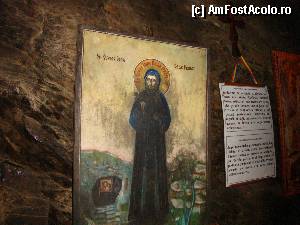 [P29] Mănăstirea Prislop: icoana și rugăciunea către Sfântul sihastru din Peștera Cuviosului Sihastru Ioan de la Prislop » foto by mariana.olaru
 - 
<span class="allrVoted glyphicon glyphicon-heart hidden" id="av386031"></span>
<a class="m-l-10 hidden" id="sv386031" onclick="voting_Foto_DelVot(,386031,11234)" role="button">șterge vot <span class="glyphicon glyphicon-remove"></span></a>
<a id="v9386031" class=" c-red"  onclick="voting_Foto_SetVot(386031)" role="button"><span class="glyphicon glyphicon-heart-empty"></span> <b>LIKE</b> = Votează poza</a> <img class="hidden"  id="f386031W9" src="/imagini/loader.gif" border="0" /><span class="AjErrMes hidden" id="e386031ErM"></span>