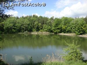 [P17] Platoul Meledic - Lacul Mare, lac cu apă dulce pe un masiv de sare.  » foto by Floryn81
 - 
<span class="allrVoted glyphicon glyphicon-heart hidden" id="av740207"></span>
<a class="m-l-10 hidden" id="sv740207" onclick="voting_Foto_DelVot(,740207,11241)" role="button">șterge vot <span class="glyphicon glyphicon-remove"></span></a>
<a id="v9740207" class=" c-red"  onclick="voting_Foto_SetVot(740207)" role="button"><span class="glyphicon glyphicon-heart-empty"></span> <b>LIKE</b> = Votează poza</a> <img class="hidden"  id="f740207W9" src="/imagini/loader.gif" border="0" /><span class="AjErrMes hidden" id="e740207ErM"></span>