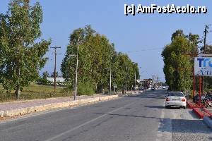 [P29] strada principala, in capat e plaja statiunii » foto by tazmumy
 - 
<span class="allrVoted glyphicon glyphicon-heart hidden" id="av434823"></span>
<a class="m-l-10 hidden" id="sv434823" onclick="voting_Foto_DelVot(,434823,11253)" role="button">șterge vot <span class="glyphicon glyphicon-remove"></span></a>
<a id="v9434823" class=" c-red"  onclick="voting_Foto_SetVot(434823)" role="button"><span class="glyphicon glyphicon-heart-empty"></span> <b>LIKE</b> = Votează poza</a> <img class="hidden"  id="f434823W9" src="/imagini/loader.gif" border="0" /><span class="AjErrMes hidden" id="e434823ErM"></span>