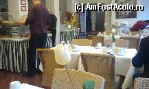 [P01] Sala unde se servea micul dejun. Nu este o poza reprezentativa deoarece mi-a fost jena sa fac poze fiind destul de aglomerat desi era ora 7 , cand incepea micul dejun » foto by Nasshu
 - 
<span class="allrVoted glyphicon glyphicon-heart hidden" id="av305720"></span>
<a class="m-l-10 hidden" id="sv305720" onclick="voting_Foto_DelVot(,305720,11288)" role="button">șterge vot <span class="glyphicon glyphicon-remove"></span></a>
<a id="v9305720" class=" c-red"  onclick="voting_Foto_SetVot(305720)" role="button"><span class="glyphicon glyphicon-heart-empty"></span> <b>LIKE</b> = Votează poza</a> <img class="hidden"  id="f305720W9" src="/imagini/loader.gif" border="0" /><span class="AjErrMes hidden" id="e305720ErM"></span>