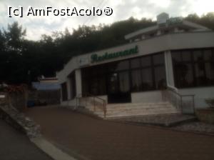 [P18] fatada motel cu restaurant » foto by ile57b
 - 
<span class="allrVoted glyphicon glyphicon-heart hidden" id="av1290526"></span>
<a class="m-l-10 hidden" id="sv1290526" onclick="voting_Foto_DelVot(,1290526,11298)" role="button">șterge vot <span class="glyphicon glyphicon-remove"></span></a>
<a id="v91290526" class=" c-red"  onclick="voting_Foto_SetVot(1290526)" role="button"><span class="glyphicon glyphicon-heart-empty"></span> <b>LIKE</b> = Votează poza</a> <img class="hidden"  id="f1290526W9" src="/imagini/loader.gif" border="0" /><span class="AjErrMes hidden" id="e1290526ErM"></span>