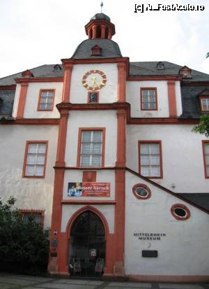 [P23] Muzeul Rinului Mijlociu, fosta Old Kaufhaus » foto by Radu Tudoran
 - 
<span class="allrVoted glyphicon glyphicon-heart hidden" id="av693690"></span>
<a class="m-l-10 hidden" id="sv693690" onclick="voting_Foto_DelVot(,693690,11302)" role="button">șterge vot <span class="glyphicon glyphicon-remove"></span></a>
<a id="v9693690" class=" c-red"  onclick="voting_Foto_SetVot(693690)" role="button"><span class="glyphicon glyphicon-heart-empty"></span> <b>LIKE</b> = Votează poza</a> <img class="hidden"  id="f693690W9" src="/imagini/loader.gif" border="0" /><span class="AjErrMes hidden" id="e693690ErM"></span>