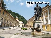 [P10] Batranul zeu Hercules priveste mustrator spre cei ce intarzie reabilitarea intregii statiuni » foto by cristidu
 - 
<span class="allrVoted glyphicon glyphicon-heart hidden" id="av306508"></span>
<a class="m-l-10 hidden" id="sv306508" onclick="voting_Foto_DelVot(,306508,11304)" role="button">șterge vot <span class="glyphicon glyphicon-remove"></span></a>
<a id="v9306508" class=" c-red"  onclick="voting_Foto_SetVot(306508)" role="button"><span class="glyphicon glyphicon-heart-empty"></span> <b>LIKE</b> = Votează poza</a> <img class="hidden"  id="f306508W9" src="/imagini/loader.gif" border="0" /><span class="AjErrMes hidden" id="e306508ErM"></span>