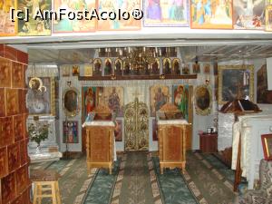 [P24] Biserica schitului Buluc - imagine din interiorul lăcașului de cult.  » foto by Floryn81
 - 
<span class="allrVoted glyphicon glyphicon-heart hidden" id="av809060"></span>
<a class="m-l-10 hidden" id="sv809060" onclick="voting_Foto_DelVot(,809060,11329)" role="button">șterge vot <span class="glyphicon glyphicon-remove"></span></a>
<a id="v9809060" class=" c-red"  onclick="voting_Foto_SetVot(809060)" role="button"><span class="glyphicon glyphicon-heart-empty"></span> <b>LIKE</b> = Votează poza</a> <img class="hidden"  id="f809060W9" src="/imagini/loader.gif" border="0" /><span class="AjErrMes hidden" id="e809060ErM"></span>