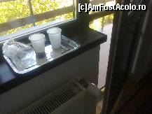 [P03] In camera beneficiezi de 2 pahare de plastic. O varianta cam... ieftina » foto by decanul
 - 
<span class="allrVoted glyphicon glyphicon-heart hidden" id="av468220"></span>
<a class="m-l-10 hidden" id="sv468220" onclick="voting_Foto_DelVot(,468220,11350)" role="button">șterge vot <span class="glyphicon glyphicon-remove"></span></a>
<a id="v9468220" class=" c-red"  onclick="voting_Foto_SetVot(468220)" role="button"><span class="glyphicon glyphicon-heart-empty"></span> <b>LIKE</b> = Votează poza</a> <img class="hidden"  id="f468220W9" src="/imagini/loader.gif" border="0" /><span class="AjErrMes hidden" id="e468220ErM"></span>