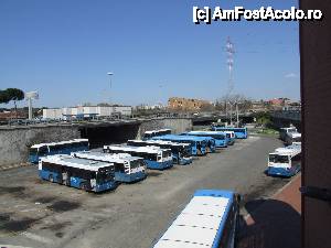 [P01] statia COTRAL de la Ponte Mamolo, autobuze in stand-by » foto by eduardpetrut
 - 
<span class="allrVoted glyphicon glyphicon-heart hidden" id="av439265"></span>
<a class="m-l-10 hidden" id="sv439265" onclick="voting_Foto_DelVot(,439265,11366)" role="button">șterge vot <span class="glyphicon glyphicon-remove"></span></a>
<a id="v9439265" class=" c-red"  onclick="voting_Foto_SetVot(439265)" role="button"><span class="glyphicon glyphicon-heart-empty"></span> <b>LIKE</b> = Votează poza</a> <img class="hidden"  id="f439265W9" src="/imagini/loader.gif" border="0" /><span class="AjErrMes hidden" id="e439265ErM"></span>
