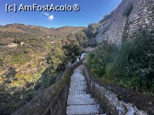 [P05] Villa Gregoriana-Tivoli » foto by Andrei16
 - 
<span class="allrVoted glyphicon glyphicon-heart hidden" id="av1482105"></span>
<a class="m-l-10 hidden" id="sv1482105" onclick="voting_Foto_DelVot(,1482105,11366)" role="button">șterge vot <span class="glyphicon glyphicon-remove"></span></a>
<a id="v91482105" class=" c-red"  onclick="voting_Foto_SetVot(1482105)" role="button"><span class="glyphicon glyphicon-heart-empty"></span> <b>LIKE</b> = Votează poza</a> <img class="hidden"  id="f1482105W9" src="/imagini/loader.gif" border="0" /><span class="AjErrMes hidden" id="e1482105ErM"></span>